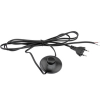 Nožní spínač s černým kabelem