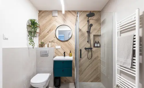 Malá koupelna: jak osvětlení mění vnímání prostoru