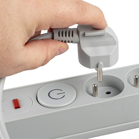 Prodlužovací kabel s přepěťovou ochranou 1,5M 5GN Síťová šedá Napájecí lišta + vypínač