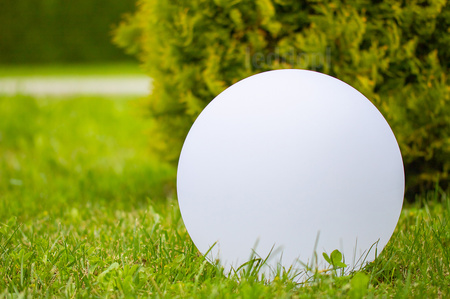 Zahradní koule SOLÁRNÍ LAMPA na zahradu POZEMNÍ LED RGB 30cm + dálkový ovladač