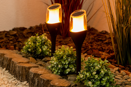 4x LED zahradní svítilna Solární tyč 60 cm Plamen Soumrakový senzor