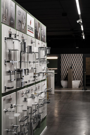 LED lineární svítidlo 35W 6000lm 4000K neutrální povrchová montáž zavěšené bílé 150cm Trusys Ledvance