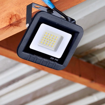 Reflektor LED 20W 1600lm 6500K 120° IP65 Black GOLDLUX (Polux)