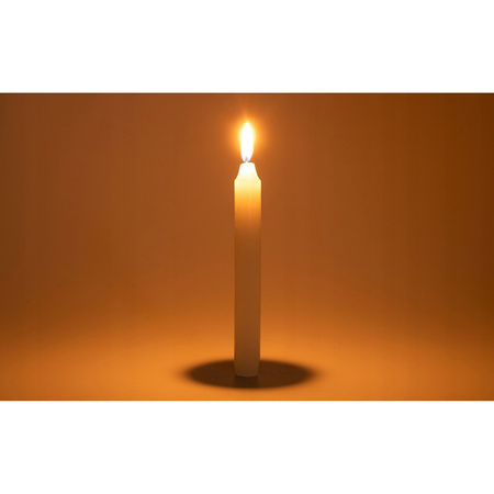 Stolní svíčka 6 ks. tradiční bílá. neparfémovaná