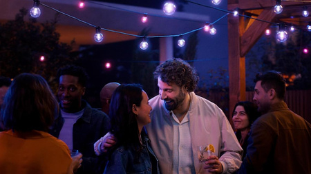 Venkovní zahradní girlanda 21 m IP65 30LED RGB SMART Smart Bluetooth ZigBee Bílá a barevná Ambiance Festavia Philips HUE