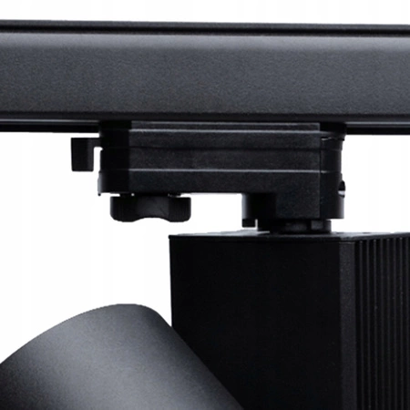 Hlavice adaptéru pro 3-fázové lištové přípojnice. černá