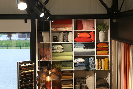 Sada osvětlovacích přípojnic 1m + 2x LED reflektor GU10 černá a zlatá