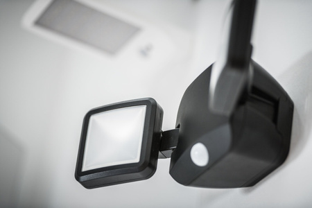 LED reflektor 10W 480lm 4000K IP54 černý s detektorem pohybu LEDVANCE SPOTLIGHT Bateriový Twin