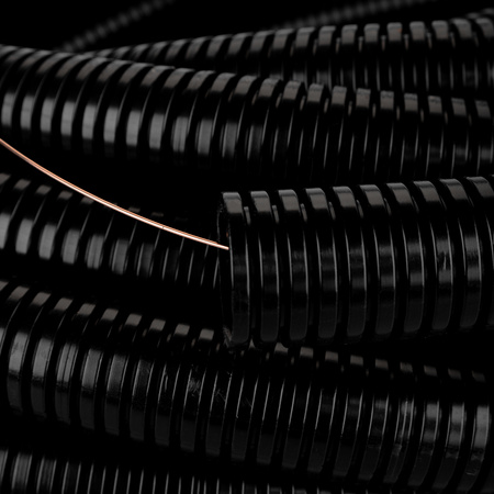 Vlnitá trubka RKGS 20mm 750N Trubka s dálkovým ovládáním pro ochranu kabelu 50m Černá AKS ZIELONKA