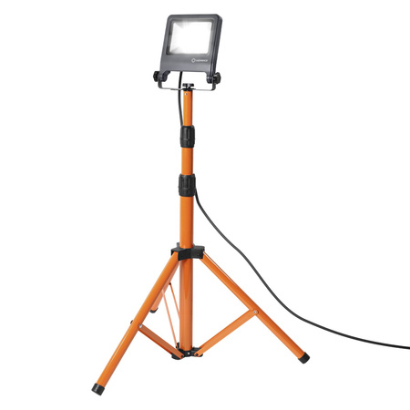 Reflektor LED 1x30W 2700lm 4000K IP65 na stojanu LEDVANCE WORKLIGHT TRIPOD Pracovní přenosný