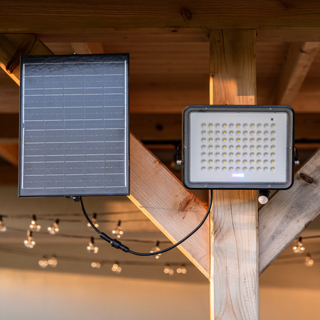 Solární halogenový reflektor LED 300W Zahradní lampa 4000K IP65 PIR senzor pohybu + dálkové ovládání FULGOR LUMILED