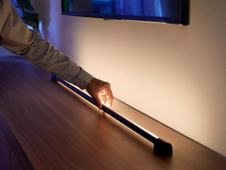 LED Play Tube lineární stolní lampa bílá GRADIENT EU/UK 17,4W CCT RGB PHILIPS HUE
