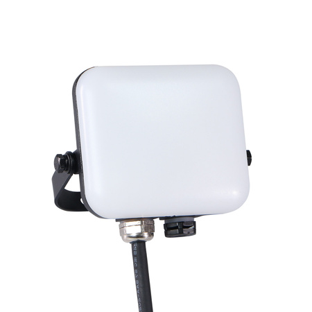 LED reflektor 10W 750lm 4000lm neutrální 120° černý IP65 mléčný Sanico Goldlux