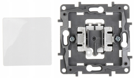 Spínač světel Jednopólový spínač LEGRAND NILOE