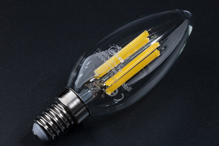 Žárovka LED E14, B35 7W = 60W 806lm 4000K Neutrální bílá 360° Filament LUMILED