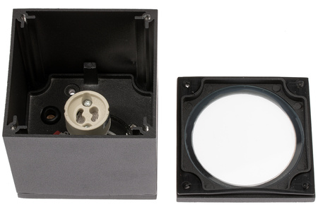 SPOT LED QUAZAR 17 GU10 IP44 KOBI ALUMINIUM čtvercové černé stropní svítidlo