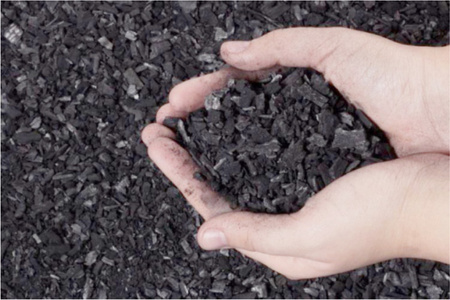 BIO Univerzální hnojivo v granulované formě pro hnojení půdy Bio Carbon 18l