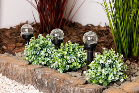 LED solární zahradní lampa Drive 5500-6000K IP44 33cm soumrakový senzor