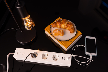 Smart+ Wifi Intelligent Power Strip 3x 230V 2x USB C 2x USB A Ledvance