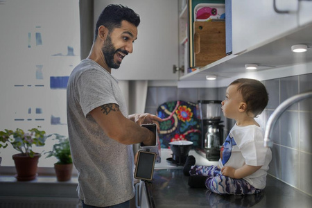 LED panelové bodové svítidlo 3W 250lm CCT Spot White Puck Ledvance