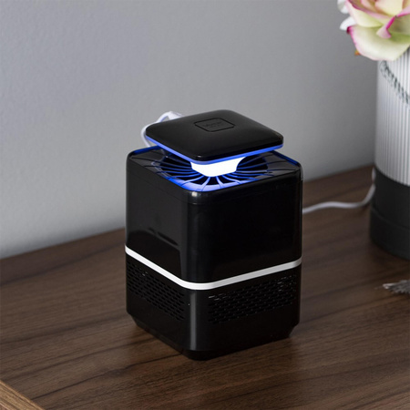 Lapač komárů a much Insekticidní lampa UV světlo USB VAYOX