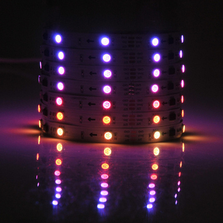 LED pásek RGB 12W 300lm 120° bílý stmívatelný Sanico Goldlux