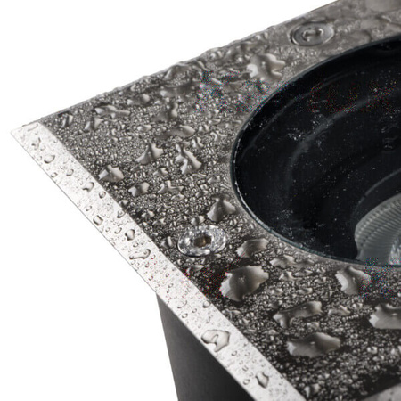 GU10 IP67 IK10 čtvercové podhledové svítidlo BERG KANLUX stříbrné barvy