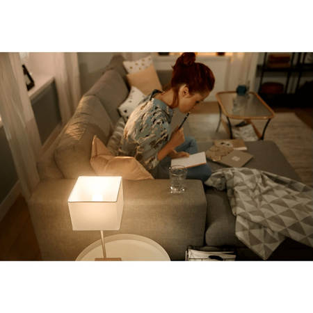 LED žárovka kulová E14 P45 5,7W 2700K teplá PHILIPS HUE White Bluetooth Zigbee