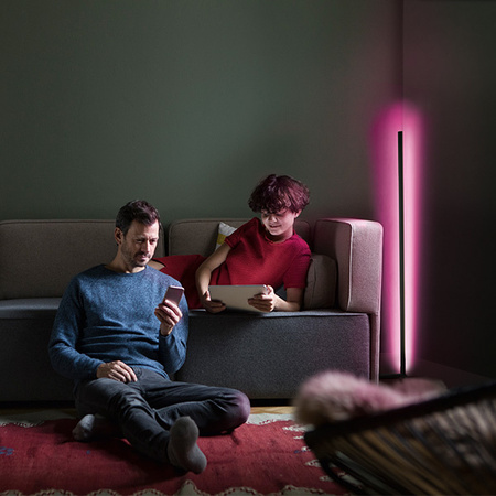 Inteligentní stojací rohová stojací lampa RGBW SMART+ WIFI LEDVANCE