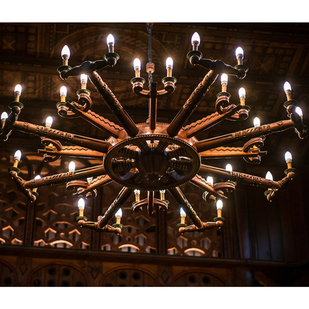 LED žárovka E14 C37 7W = 60W 806lm 3000K Teplá bílá 220° Mléčná TOSHIBA