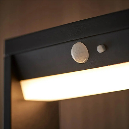 LED solární zahradní lampa Stojící dekorativní tyč Senzor pohybu a soumraku IP54 4000K