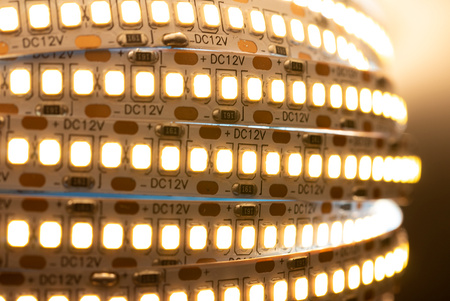 LED pásek 12V, 120W 1200LED 2835 Teplá bílá 10mm 5m LUMILED