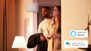 Bílá a barevná ambientní lampa Philips HUE Fugato 1x4,2W Bluetooth Zigbee