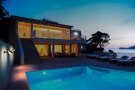 Solární zahradní nástěnná lampa 4.5W 3000K pohybový senzor Endura STYLE SOLÁRNÍ nástěnný senzor LEDVANCE