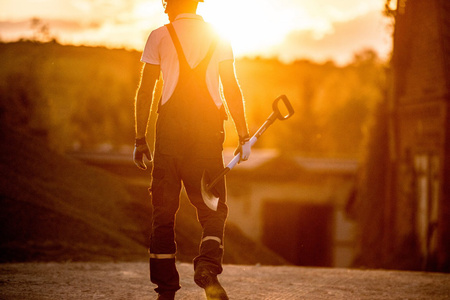 Lopata Lopata s ostrým hrotem IDEAL PRO Strong HARDENED CELLFAST