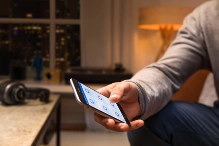 E14 P45 4.9W 470lm CCT LEDVANCE SMART+ ZigBee stmívatelná LED žárovka