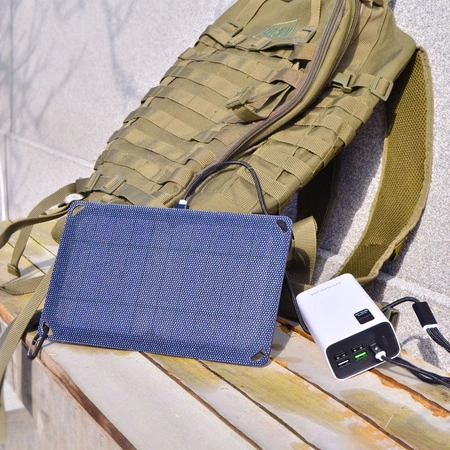 Přenosná solární nabíječka USB kabel 3v1 100cm 5W IP68 VIDEX