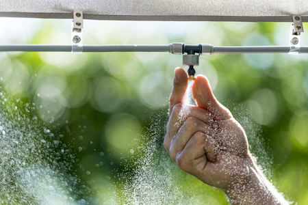 Vodní clona Zahradní zavlažovač 7,5 m CELLFAST