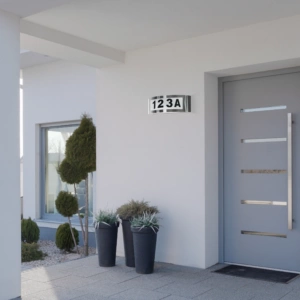 Nástěnná lampa Osvětlené domovní číslo RONO Stříbrná - GOLDLUX (Polux)