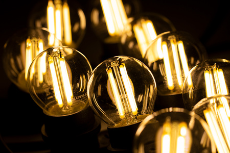 Venkovní zahradní girlanda světelný řetěz 15m 15xE27 LED 7W 3000K Lumiled