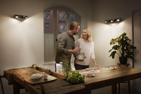 LED stropní nástěnné svítidlo Nástěnné povrchové svítidlo 9,6W 615lm CCT Dekorativní černý bod Pluto Ledvance