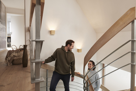 Nástěnné svítidlo SMART+ WIFI Chytré nástěnné svítidlo 7W ORBIS SWAN WOOD LEDVANCE