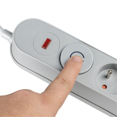 Prodlužovací kabel s přepěťovou ochranou 1,5M 5GN Síťová šedá Napájecí lišta + vypínač