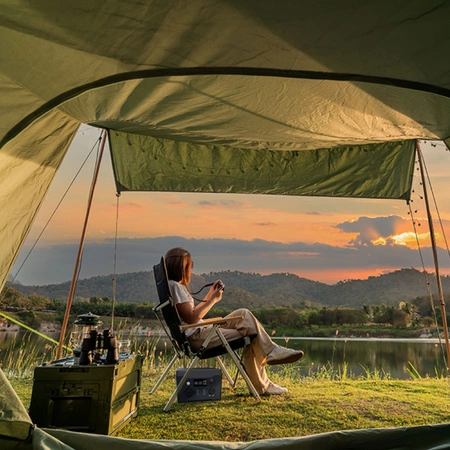 Energy Bank Powerbox Přenosná mobilní napájecí stanice 1800W Premium KOBI