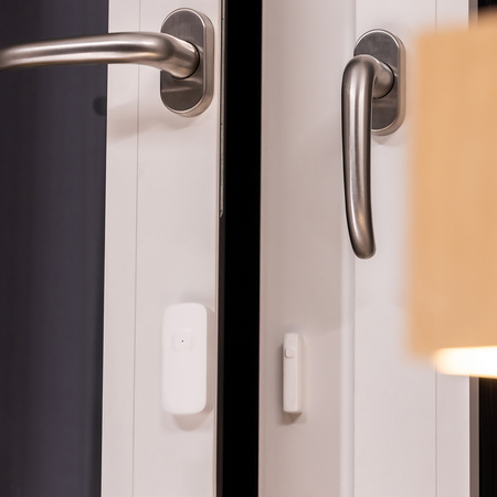 Bezdrátový vnitřní detektor otevřených dveří a oken SMART+ WiFi LEDVANCE