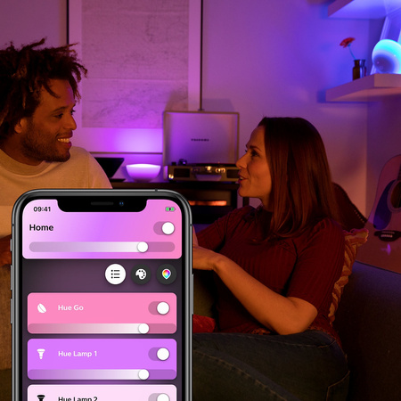 Philips HUE bílá a barevná Ambiance GO Bluetooth Zigbee stolní lampa 8718696173992