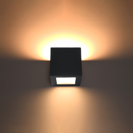 Nástěnná lampa LED LEO E27 Keramická kostka černá SOLLUX