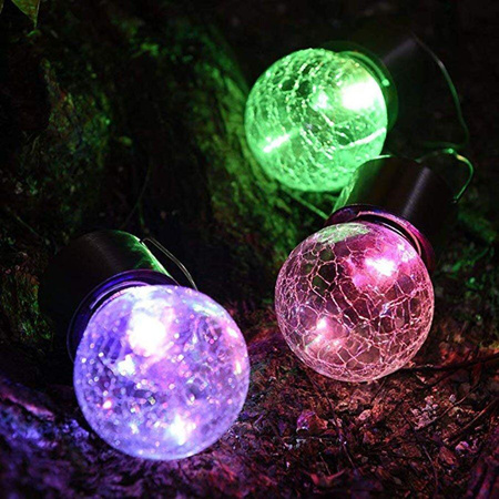 LED solární zahradní lampa. závěsná LED RGB BALL. sklo. černá. efekt prasklého skla