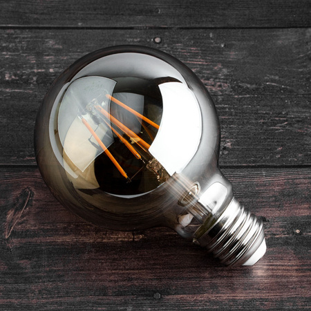 LED žárovka E27 G80 6W = 50W 650lm 2200K Teplá bílá 360° Vlákno kouřové