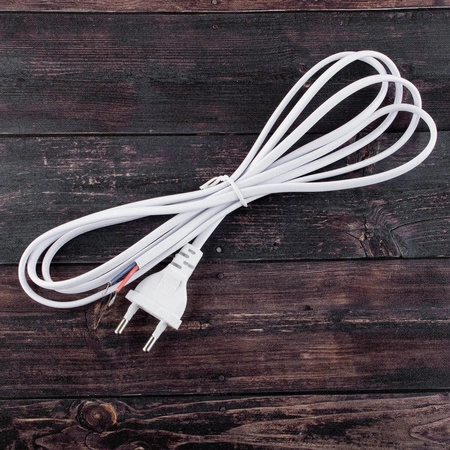 Připojovací kabel se zástrčkou 2m, 2x0.5 Bílá LUMILED